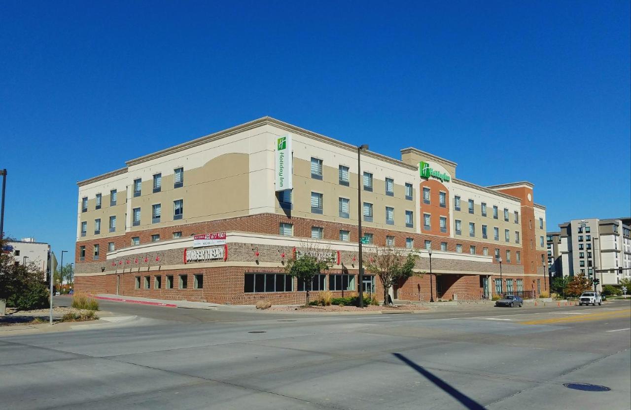 Holiday Inn Omaha Downtown - Waterpark, An Ihg Hotel Exterior foto